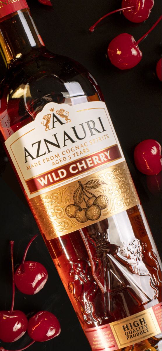 697846904797084643 Aznauri Alazani Valley Red Semi-Sweet Wine (75cl) - Image 1